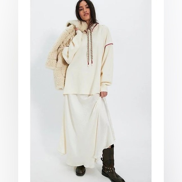 We The Free Better Together Hoodie - Picture 3 of 3